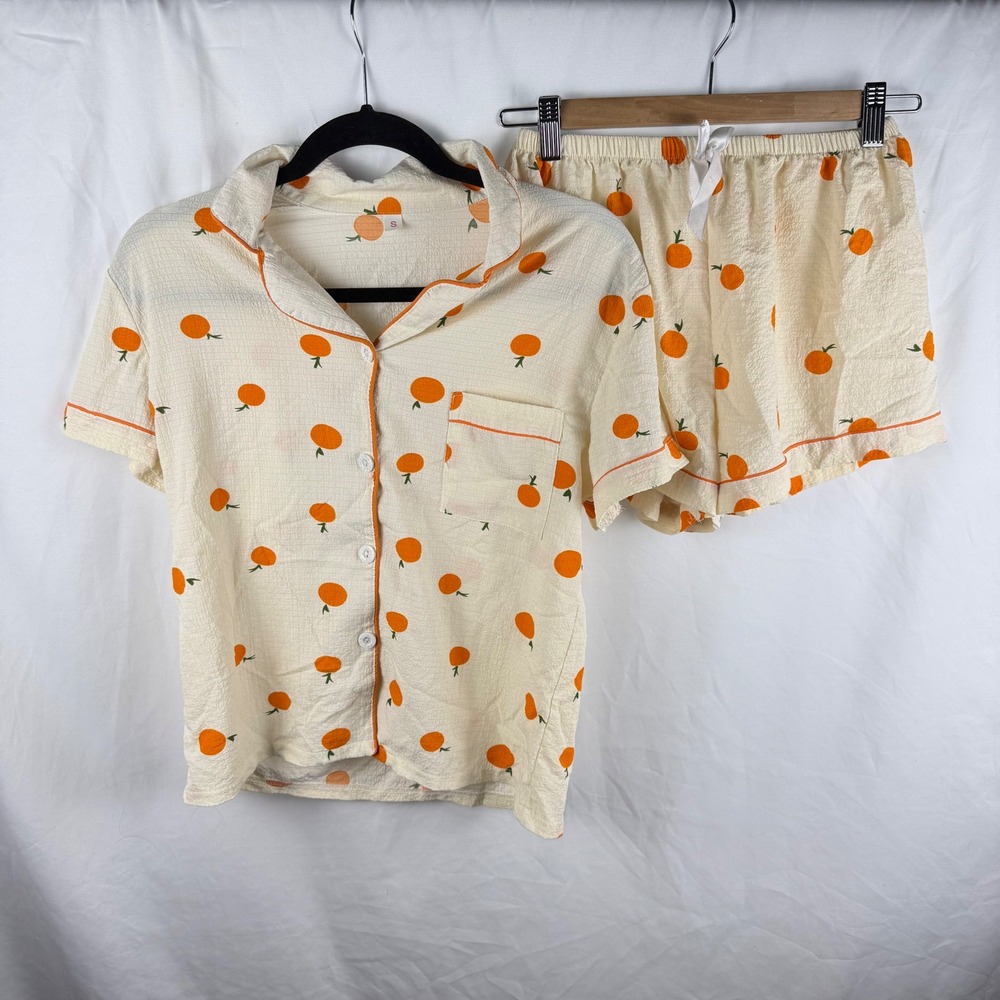 Two-Piece PJs Pajama Set Top and Shorts Orange Fruit Print Cute Retro Small‎